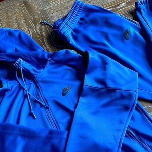 Nike pants and hoodie set